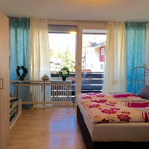 Klein Und Fein Apartment